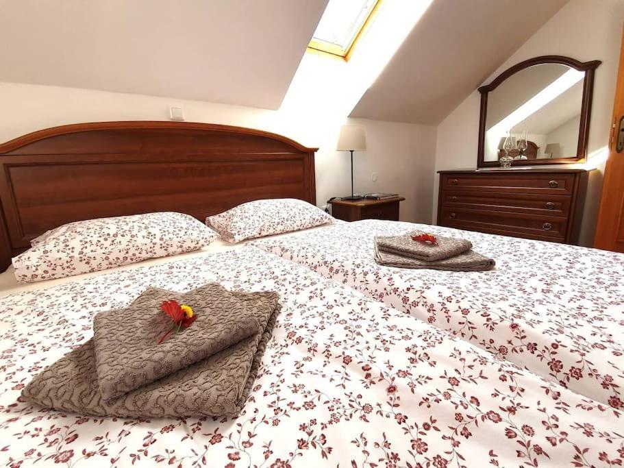 Villa House Pucnk-Beautiful Countryside Zelezniki Esterno foto