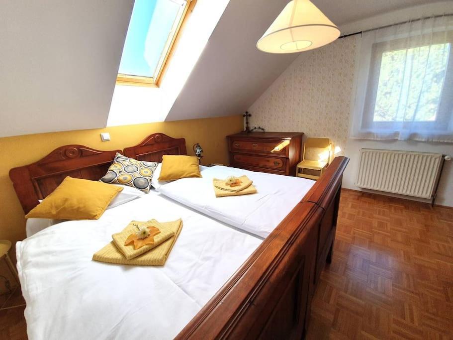 Villa House Pucnk-Beautiful Countryside Zelezniki Esterno foto